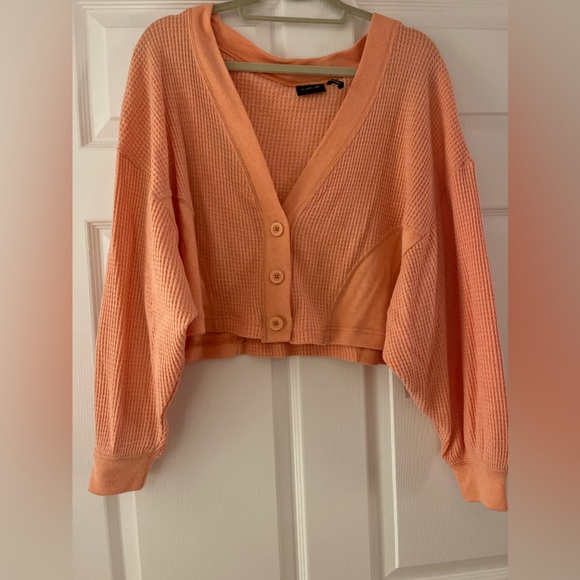 Coral urban outfitters sweater - Picture 1 of 1